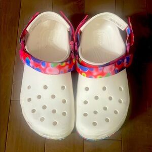 Used crocs. Worn once